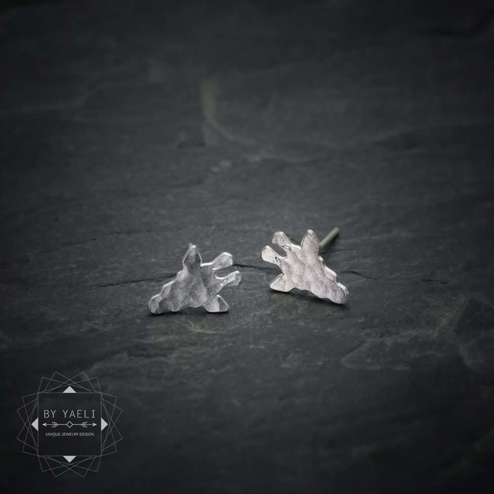 Giraffe earrings tiny giraffe stud earrings silver giraffe post earrings