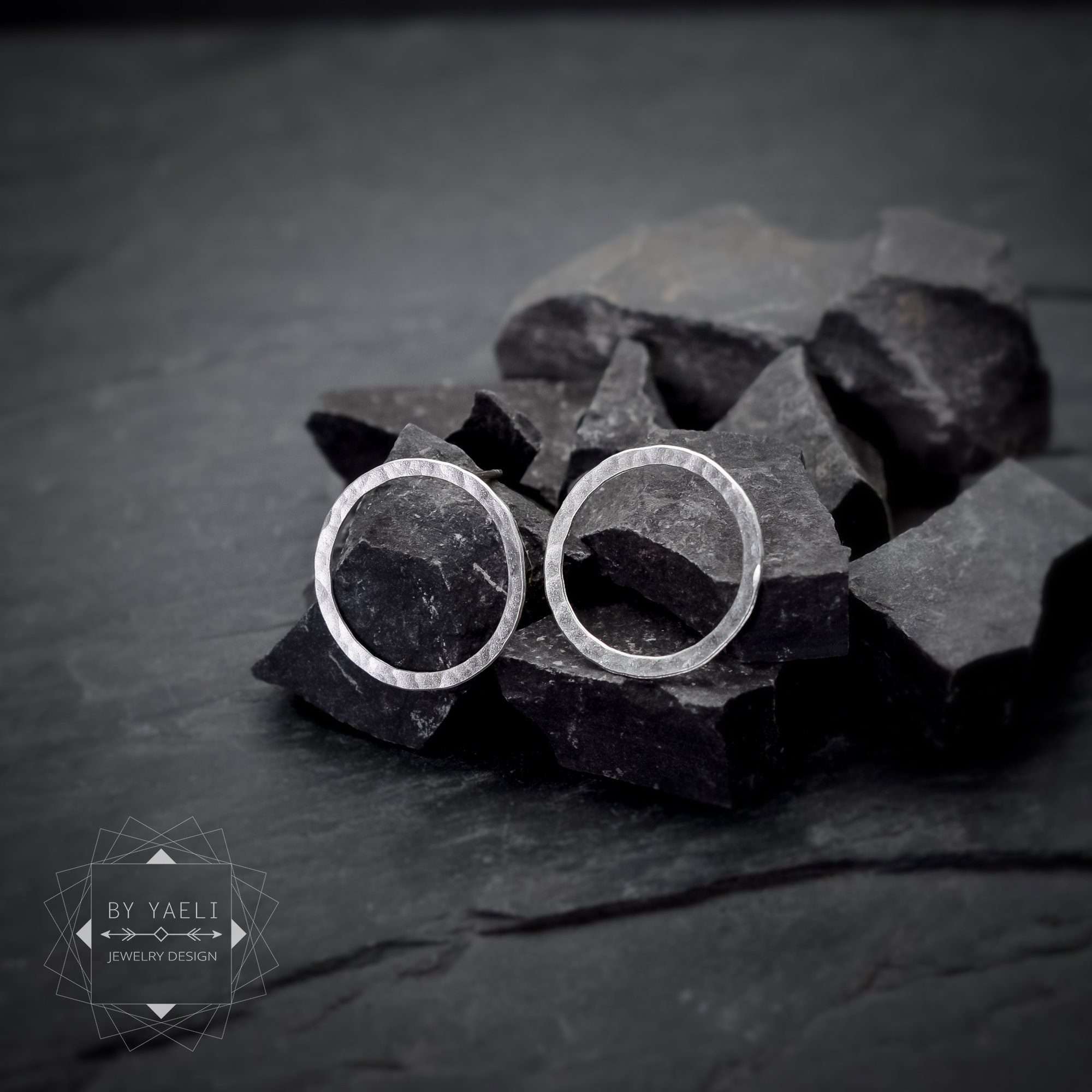 Circle earrings geometric earrings silver circle post earrings 3 Circle earrings geometric earrings silver circle post earrings - Image 3