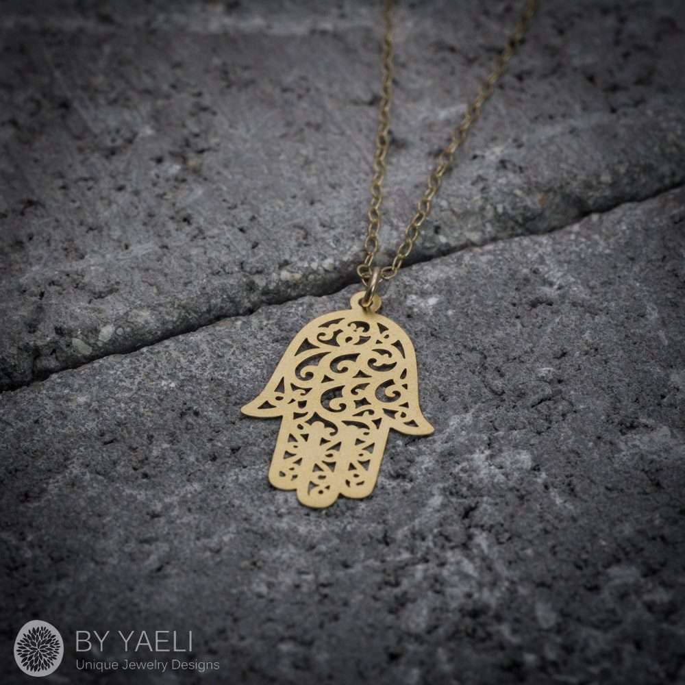 Hamsa necklace gold hamsa pendant hamsa jewelry protection necklace dainty hand charm