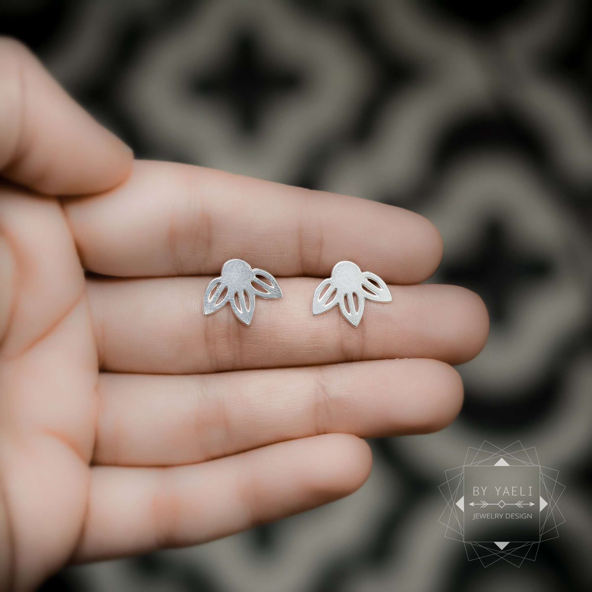 Flower earrings flower stud earrings silver flower daisy earrings 3 Flower earrings flower stud earrings silver flower daisy earrings - Image 3