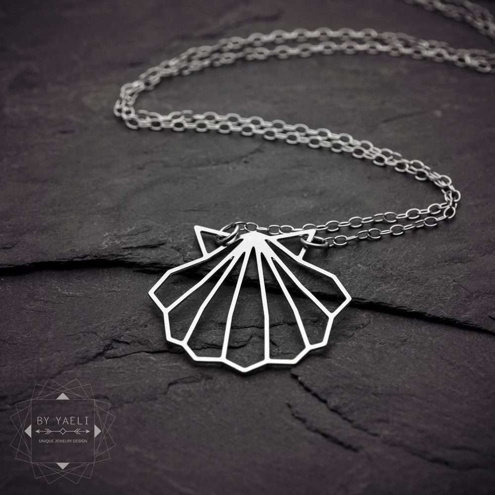 Shell necklace ocean necklace silver seashell necklace shell pendant