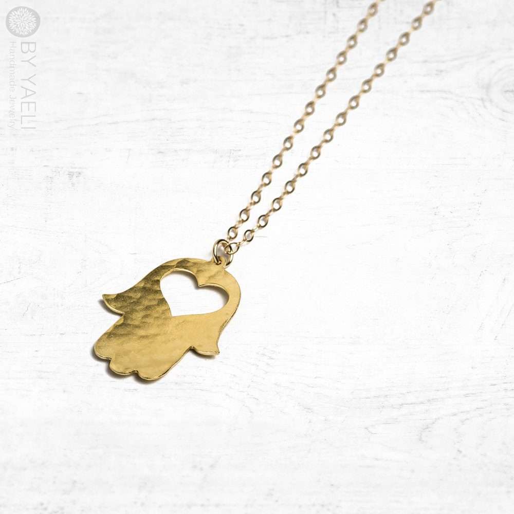 Hamsa necklace gold hamsa jewelry protection necklace dainty hand charm necklace hamsa pendant 3 heart hamsa pendant necklace protection necklace