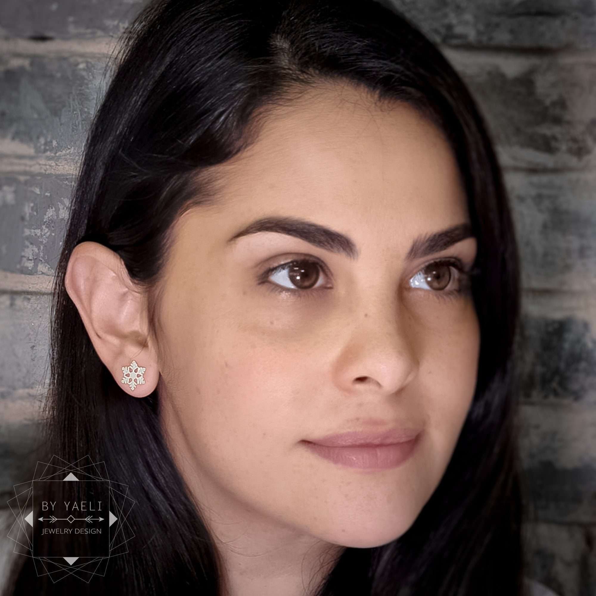 Snowflake earrings tiny snowflake post earrings silver snowflake stud earrings