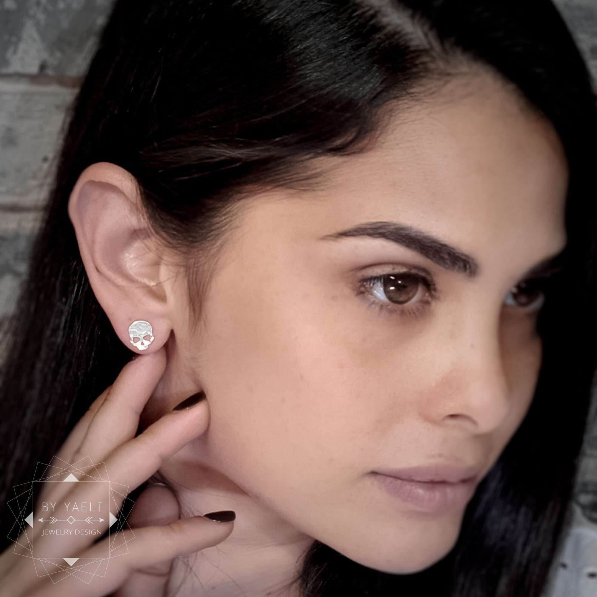 Skull earrings tiny skull post earrings minimalist silver skull stud earrings