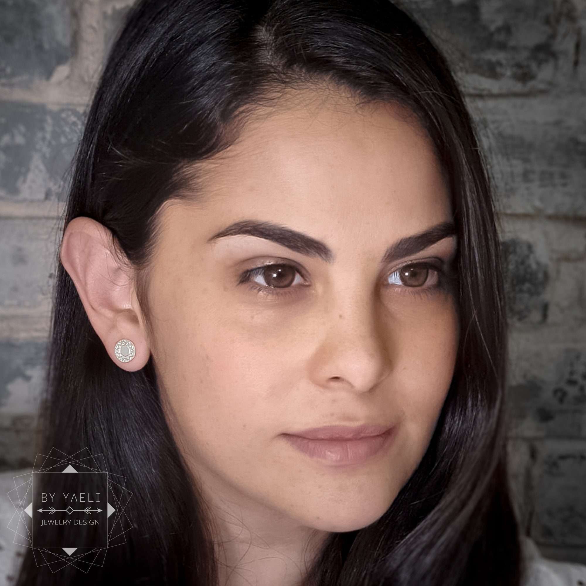 Circle stud earrings, Geometric earrings silver disc earring stud