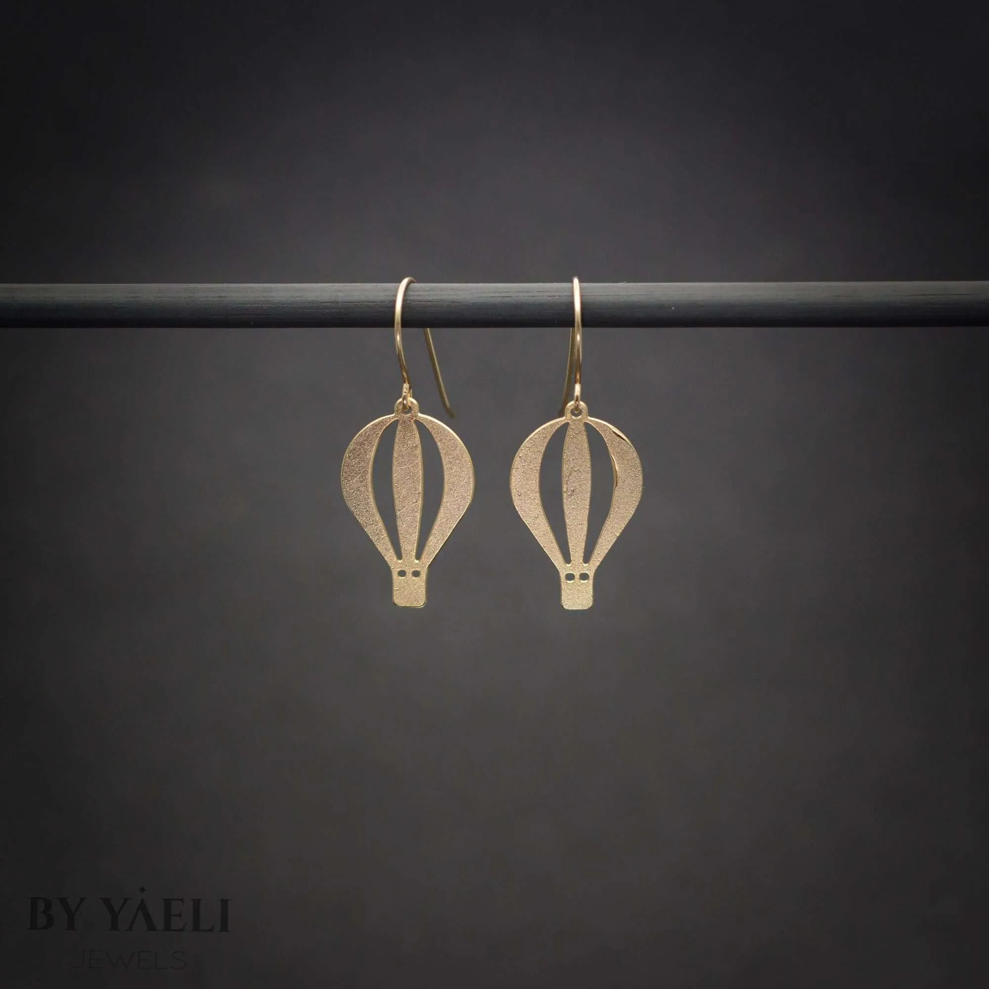 Balloon earrings, gold air balloon dangle earrings