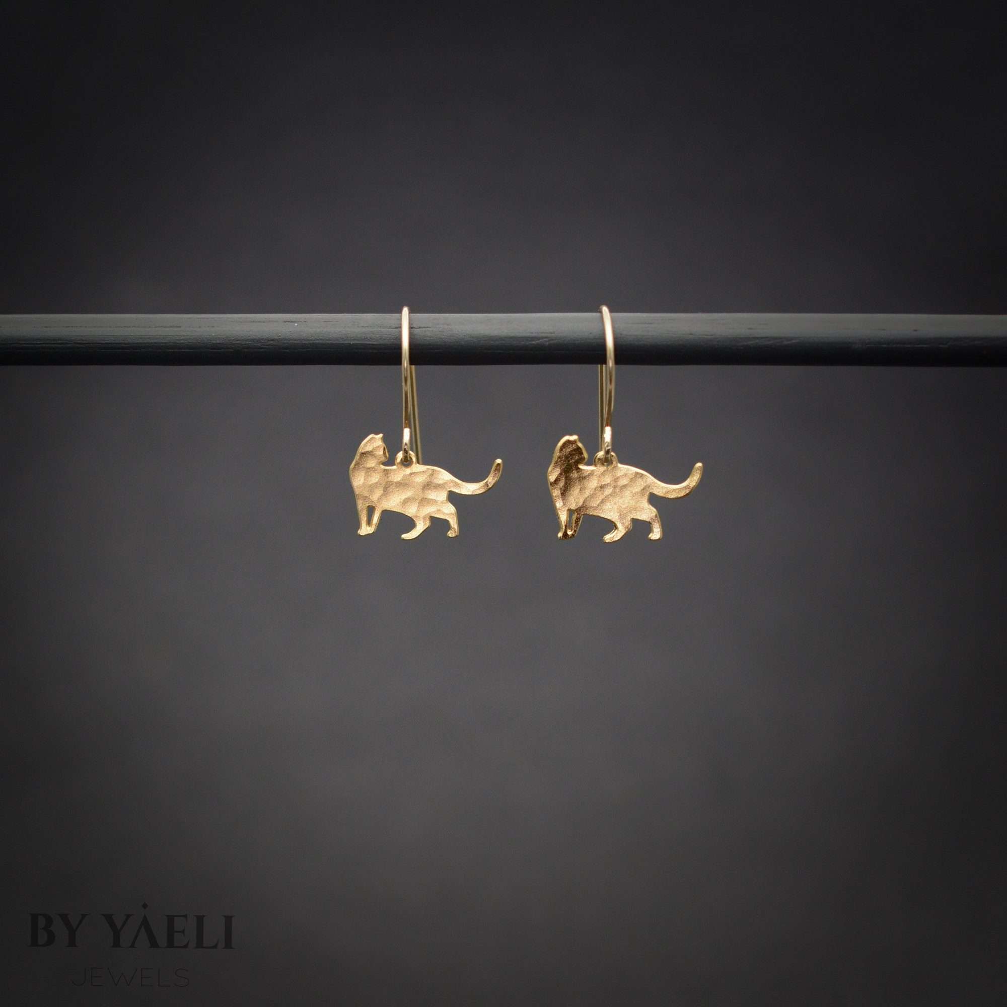 Cat earrings, gold cat dangle earrings