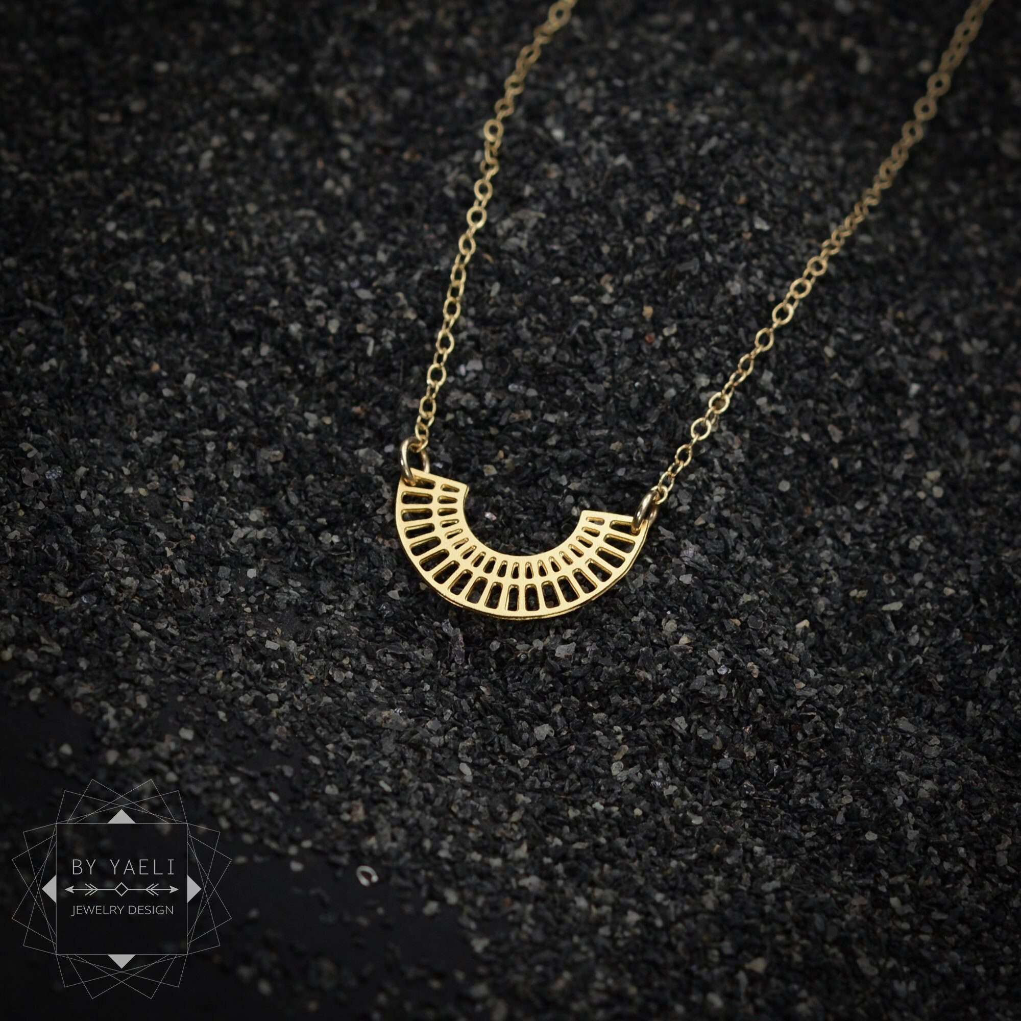 Geometric necklace circle necklace open circle pendant circle jewelry