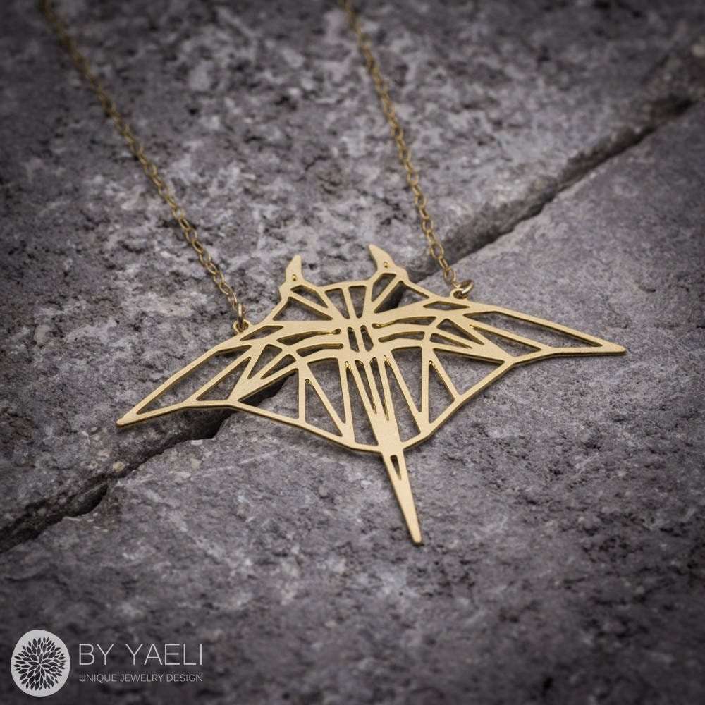 Manta ray necklace manta pendant origami manta ray fish necklace sting ray necklace sea life jewelry