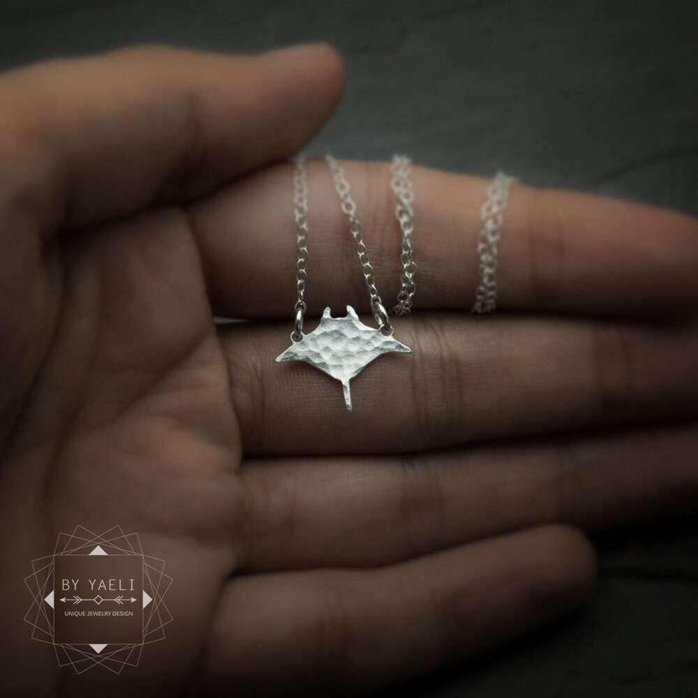Manta ray necklace silver manta ray fish ocean necklace sting ray pendant