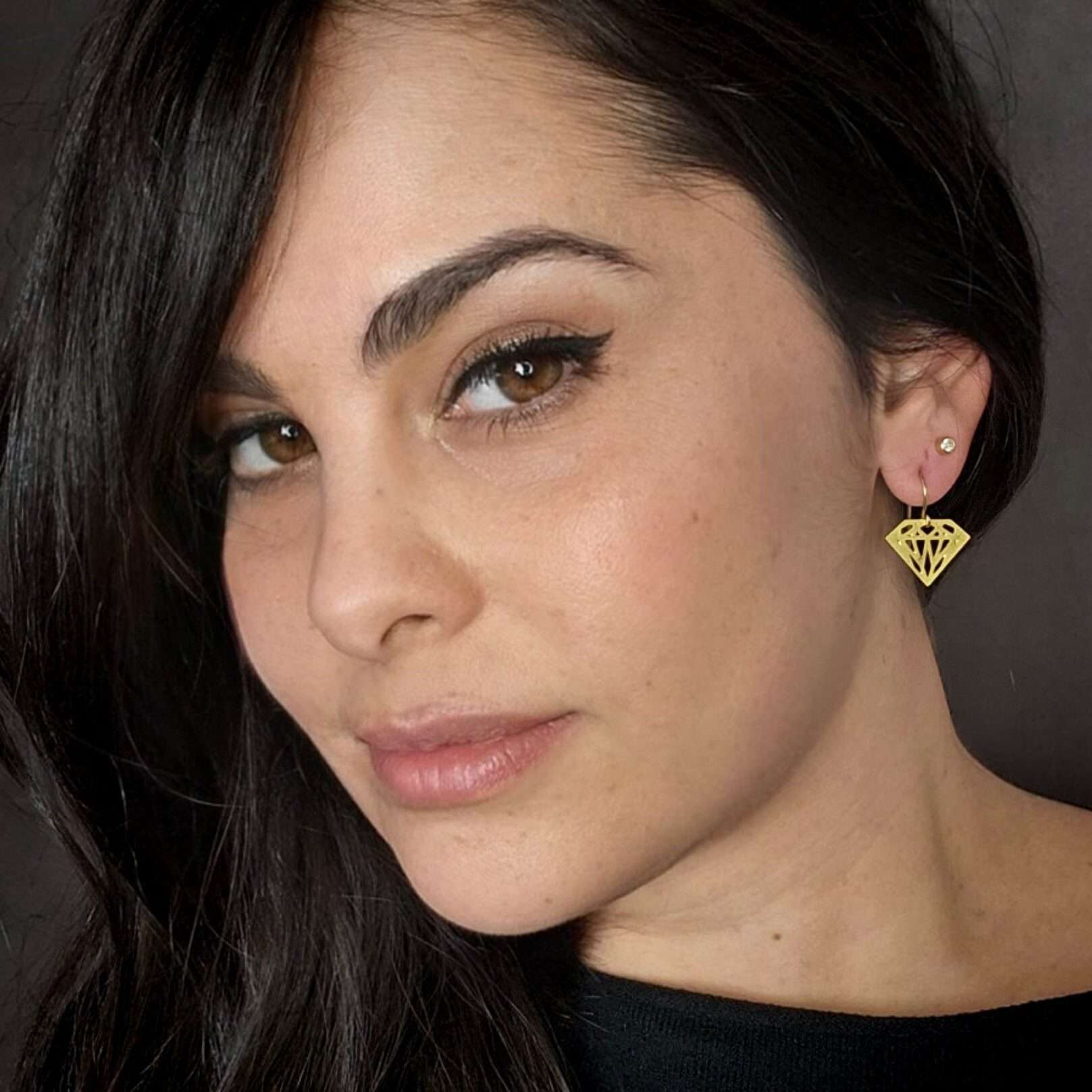 Gold diamond shape dangle earrings, weeding jewelry.