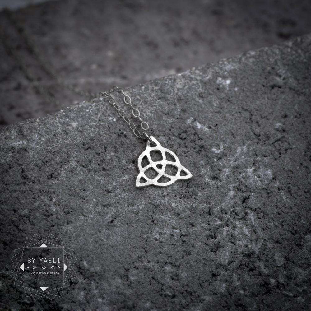 Celtic knot necklace geometric necklace silver Celtic necklace Celtic knot infinity necklace