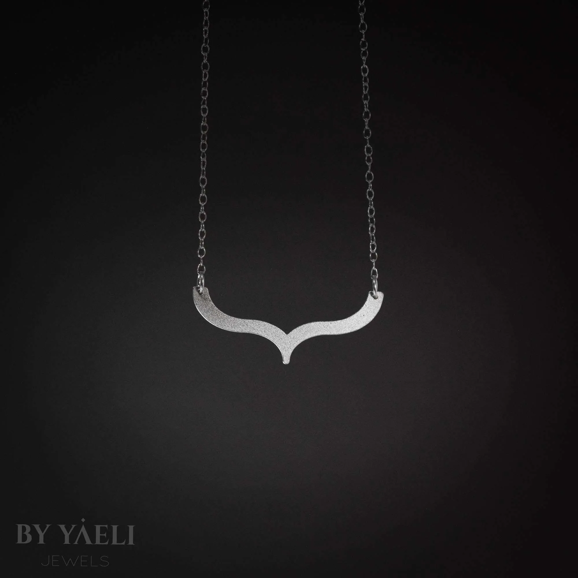 Geometric necklace silver bracket necklace