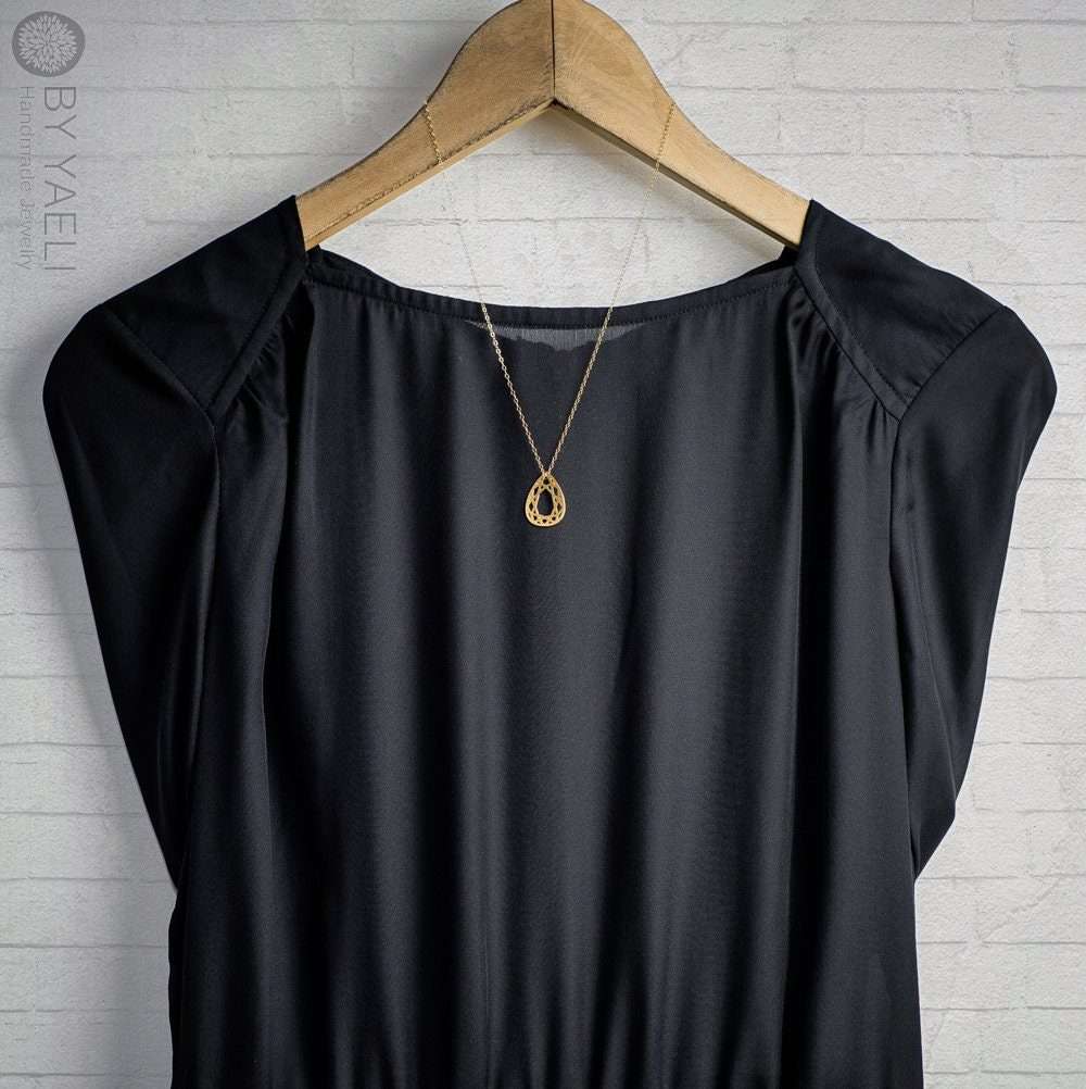 Geometric necklace gold diamond necklace teardrop necklace