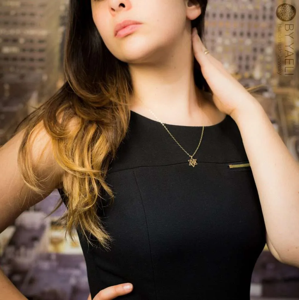 Jewish necklace Star of David Shema necklace. Gold Magen David jewelry