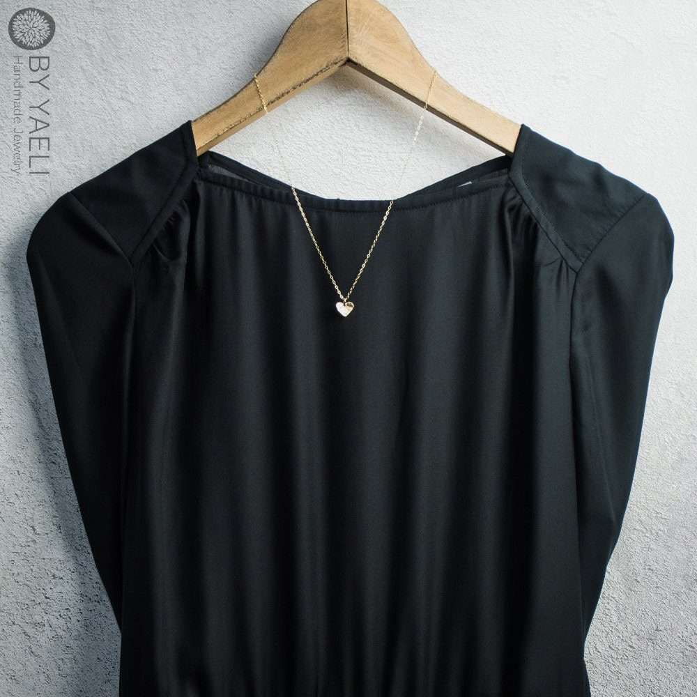 Heart necklace gold heart jewelry friendship charm necklace mom gift pendant