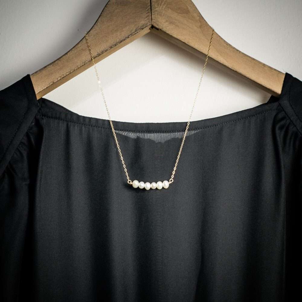 Pearl necklace Pearl bar necklace natural Pearl gift for mom